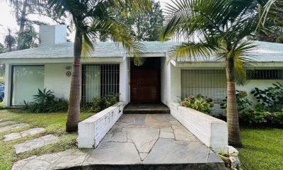 Casa de 4 dormitorios en San Rafael. Punta del Este