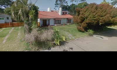 Casa en venta de 8 dormitorios y 9 baños ! Punta del Este , playa Mansa