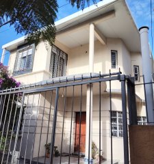 Venta casa Parque Batlle reciclada 4 dormitorios 4 baños barbacoa
