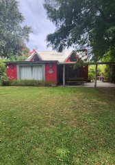 En venta casa de 4 dormitorios en el Tesoro, con galeria.