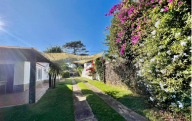 Vende casa en Parada 4 de Playa Mansa, Punta del Este