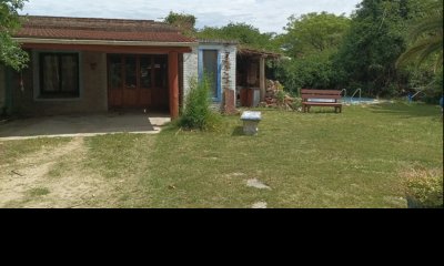 Vende casa en Altos del Pinar de 3 dormitorios.