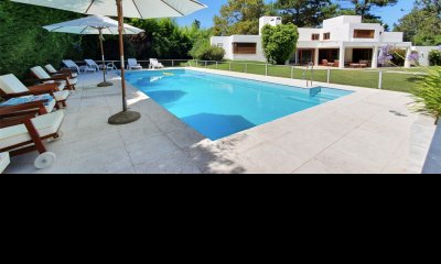 Espectacular casa en Venta en Golf, Punta del Este