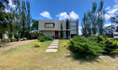 Hermosa casa en excelente zona