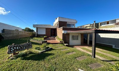 En venta casa en La Paloma, Rocha, de 5 dormitorios, piscina y Barbacoa