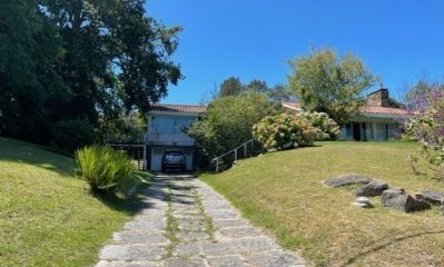 Casa  de 3 dormitorios en Rincón del Indio - Punta del Este