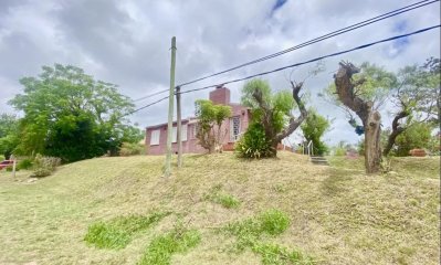 Excelente oportunidad de compra. Casa en Playa Mansa, Punta del Este