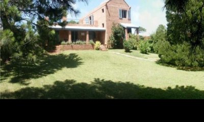 Venta Casa de 3 dormitorios en La Barra con parrillero