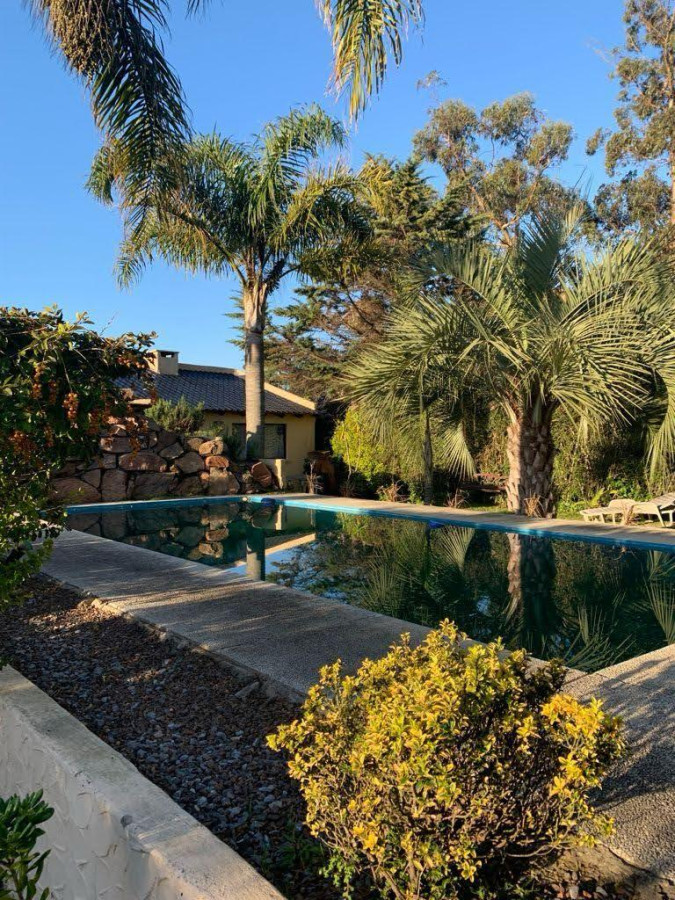 Casa en Pinares con piscina y buena barbacoa 