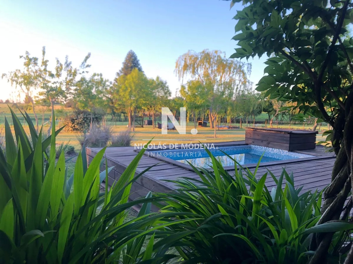 Vende excelente Chacra en Colonia del Sacramento, con 7 dormitorios. - GoPunta - Portal Inmobiliario de Punta del Este - Maldonado