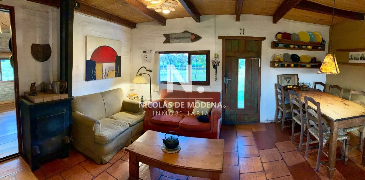 Vende excelente Chacra en Colonia del Sacramento, con 7 dormitorios. - GoPunta - Portal Inmobiliario de Punta del Este - Maldonado