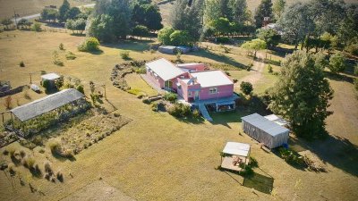 Casa de campo para vivir todo el año o disfrutar.
