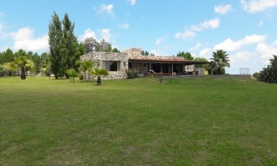 Vende chacra en Camino Eguzquiza - La Barra de 2 dormitorios.