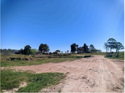 vende campo de 2 padrones en treinta y tres. - ndm23122p