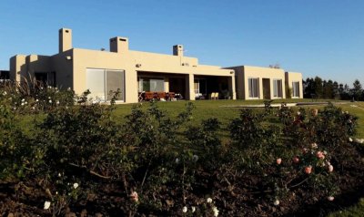 En venta  Chacra de 19 hectáreas con costa al Arroyo José Ignacio – Maldonado