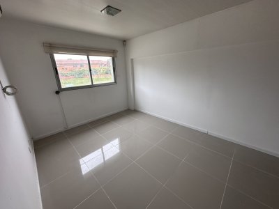 oportunidad de inversión. vendemos locales comerciales en maldonado  - ndm25494l