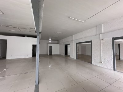 oportunidad de inversión. vendemos locales comerciales en maldonado  - ndm25494l