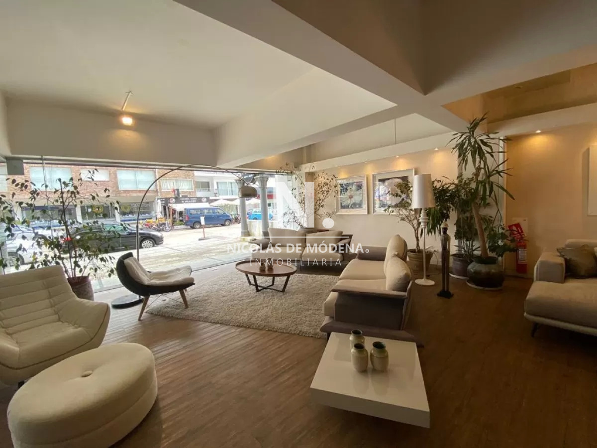 Excelente local comercial proximo al Puerto - NDM18182L