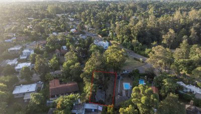 En venta terreno en Pinares, Punta del Este.