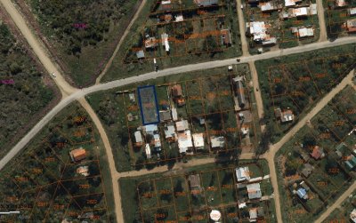 Terreno en Manantiales a cuadras del mar