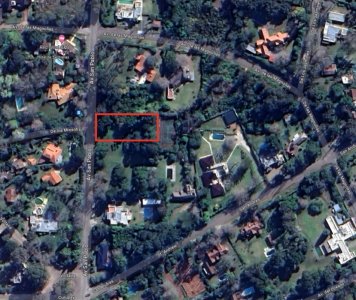 Terreno en venta en El Golf, Punta del Este. 