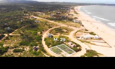 Vende terreno de 1000m2 en la exclusiva zona de Chihuahua, Punta Ballena