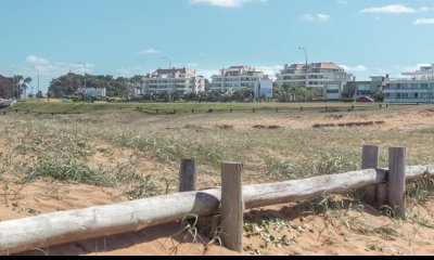 Lote en espectacular barrio cerrado. Veramansa. En venta