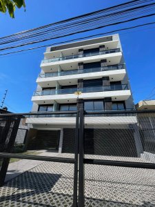 Venta Apartamento de 1 Dormitorio con gran Patio en Malvin. Montevideo! - NDM23093A