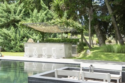 Vende apartamento en Edificio Be House, unidad de 2 dormitorios, Punta del Este  - NDM14206A