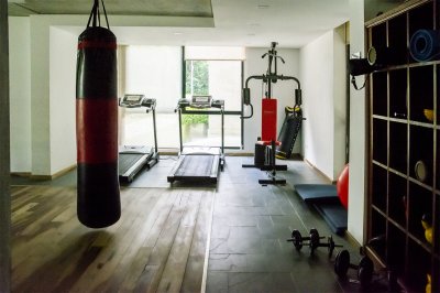 Vende apartamento en Edificio Be House, unidad de 2 dormitorios, Punta del Este  - NDM14206A