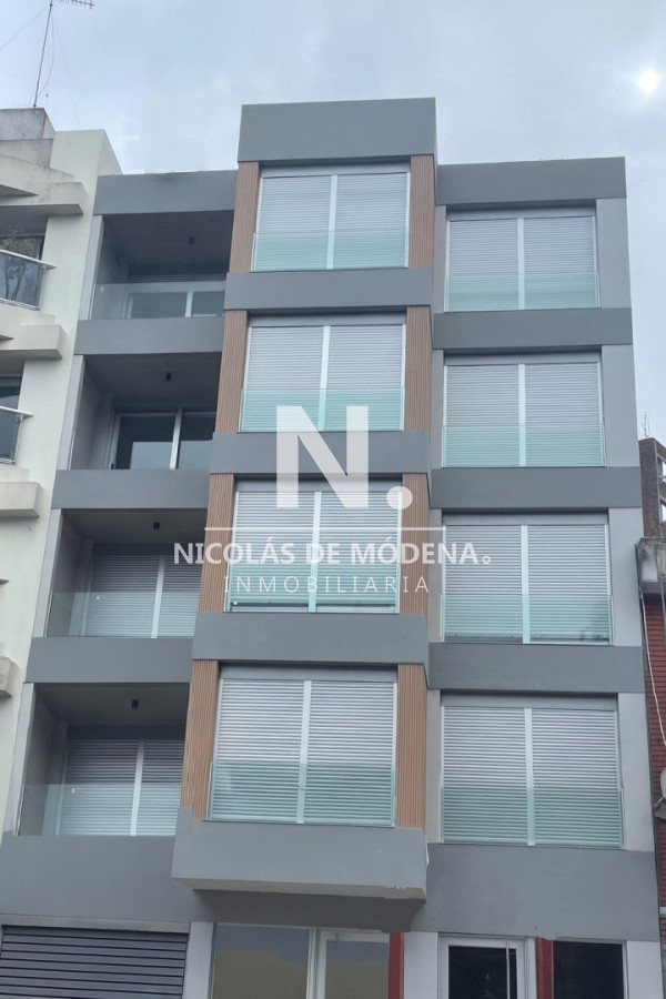 Monoambiente en Venta Cercano a Montevideo Shopping en Pocitos Nuevo. - NDM30593A