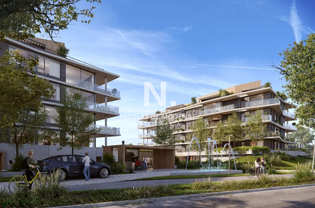 Venta Moderno Apto de 2 Dormitorios Con Amenities de Primer Nivel en Carrasco,Montevideo - NDM30254A