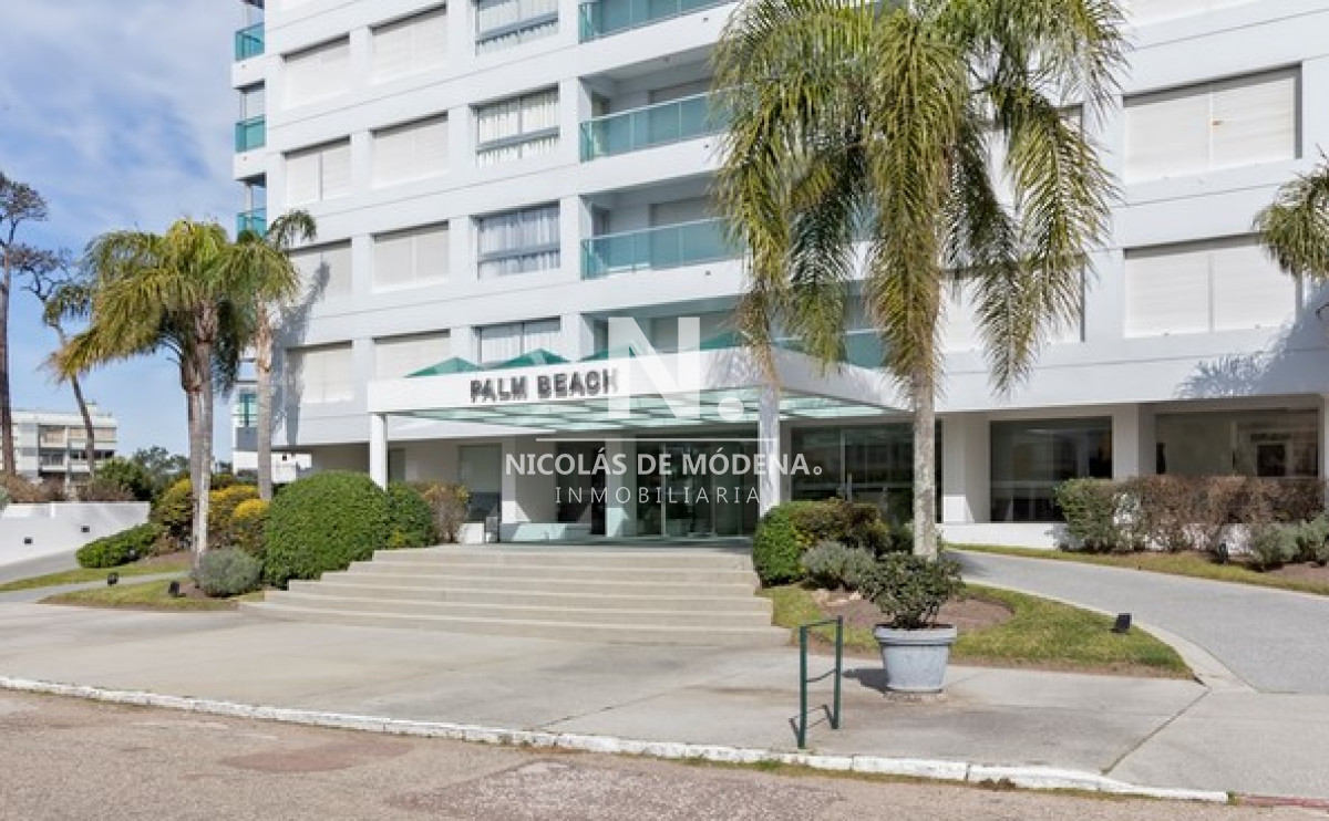 Hermoso Penthouse con torre de categoría 