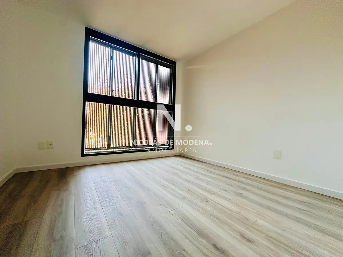 Venta Apartamento Con Exelente Ubicacion de 1 Dormitorio En palermo,Montevideo. - NDM28047A