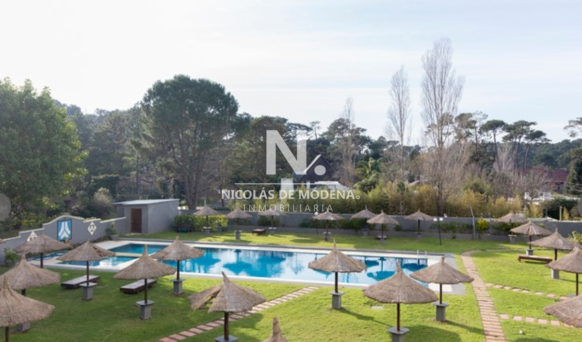 Apartamento en Alquiler de 1 dormitorio en Torre Antares , Punta del este , Maldonado  - NDM20095A