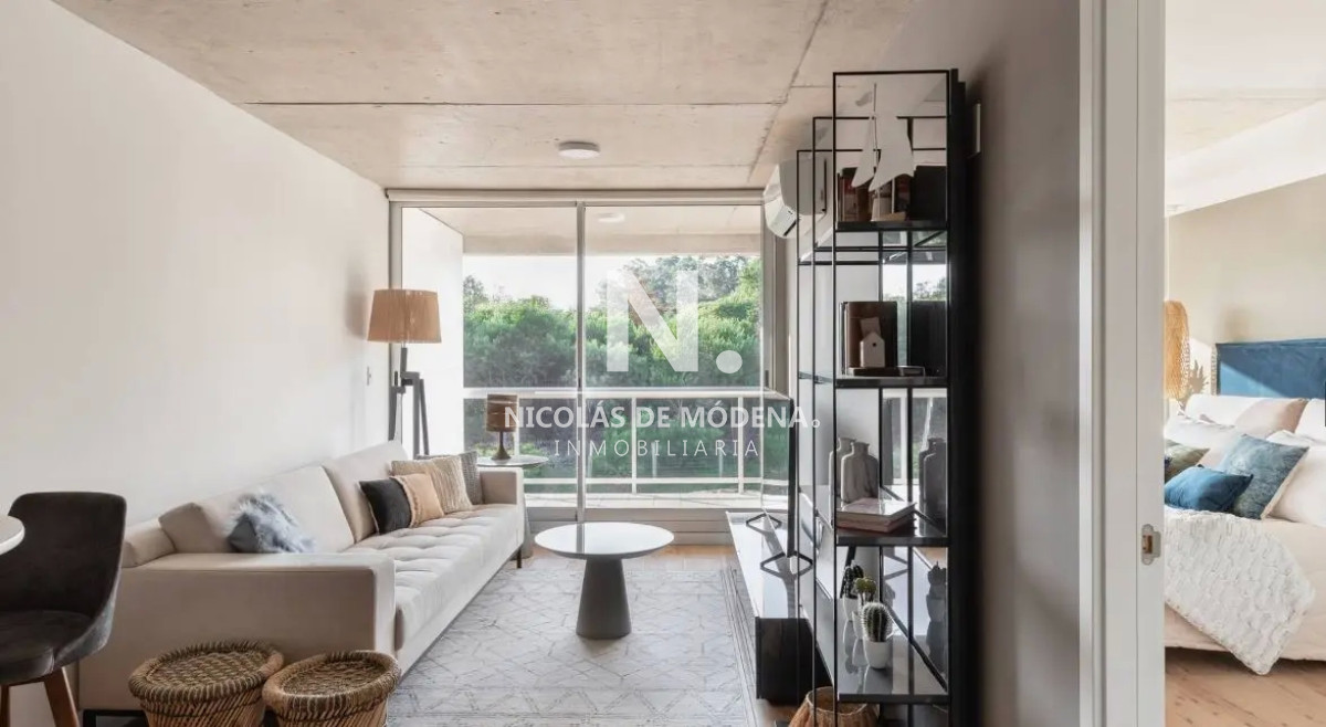 Venta Apartamento de 2 Dormitorios en Punta Carretas - Montevideo. - NDM23909A