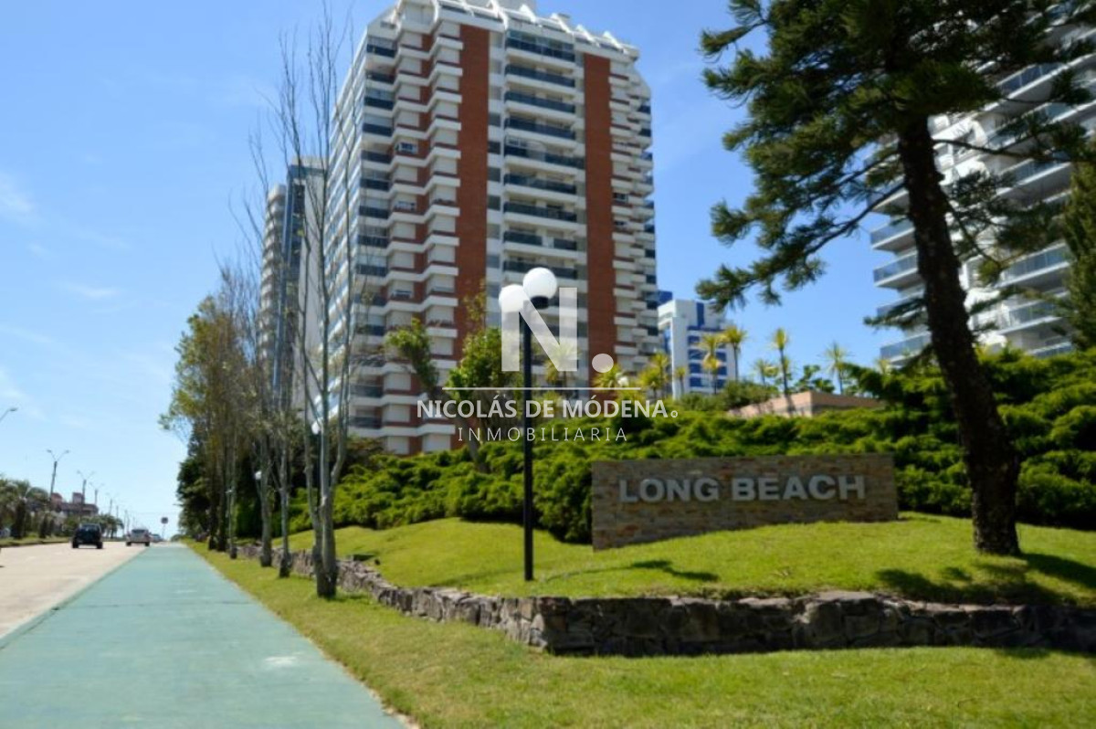 Vende apartamento en Brava - Punta del Este de 2 dormitorios. - NDM20671A