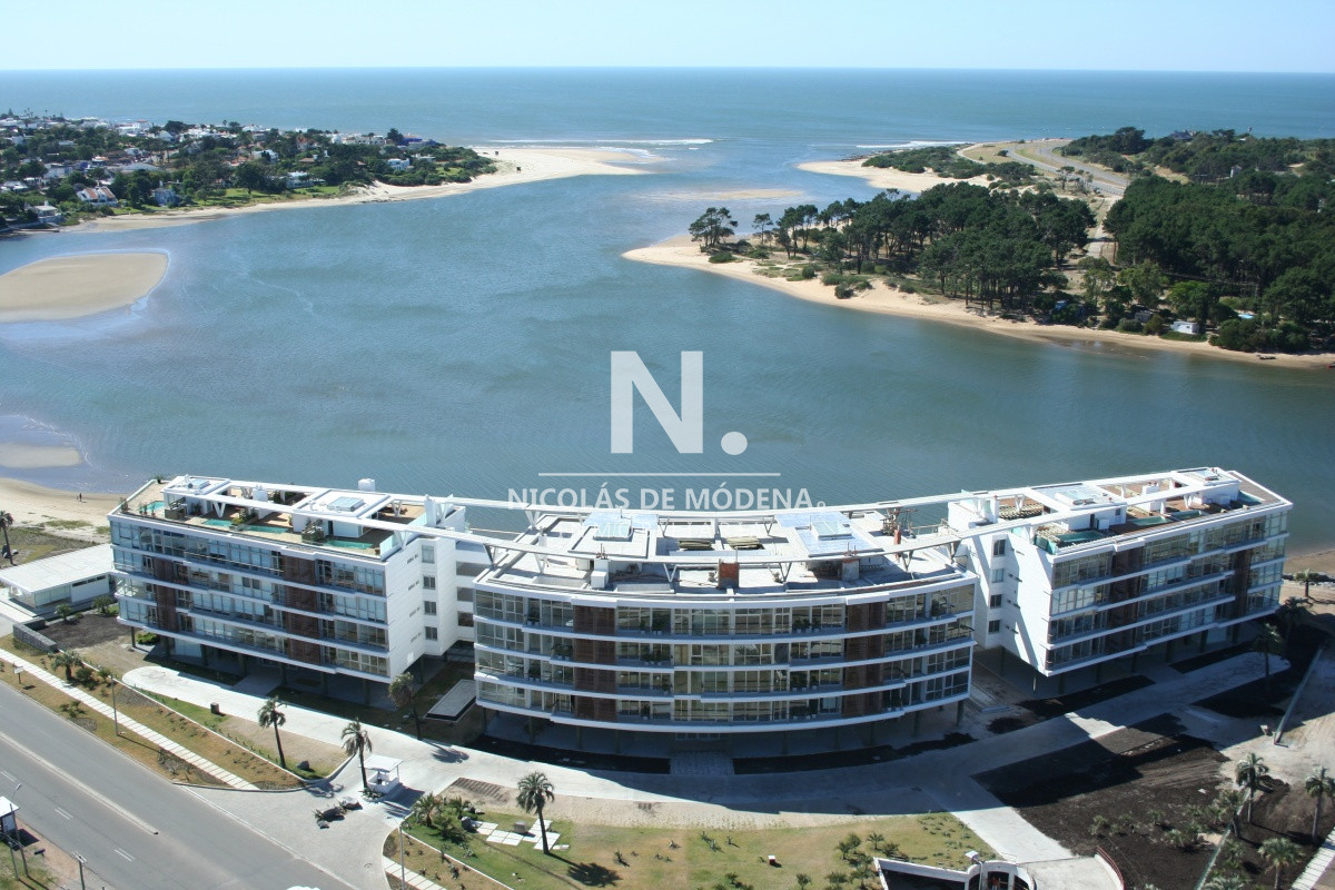 Espectacular apartamento en edificio Delamar  - NDM2356A