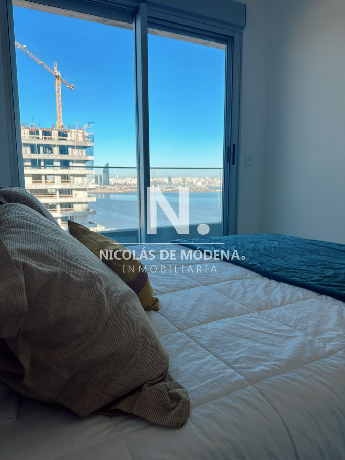 Venta Apartamento de 2 Dormitorios Con Vistas a la bahia de Montevideo! - NDM28472A