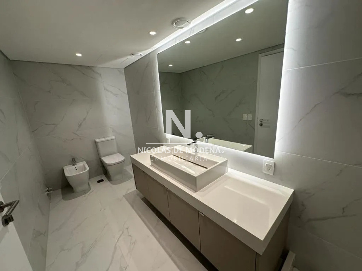 Villa Biarritz - GoPunta - Portal Inmobiliario de Punta del Este - Maldonado