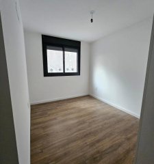 Apartamento de 2 dormitorios al frente. Montevideo