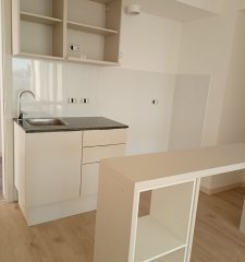 Apartamento en Tres Cruces - Montevideo