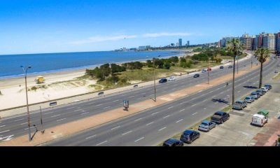 Torre Arenas en Malvín, Apartamento 2 dormitorios frente al mar