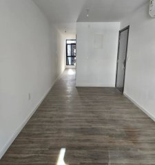 Apartamento de 2 Dormitorios al Frente, próximo a estrenar. Centro de Montevideo