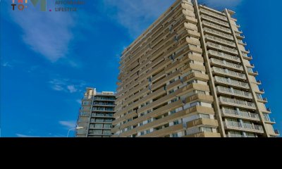 Venta Apartamento de 2 dormitorios en zona Malvín, en piso alto. Edificio Distrito M