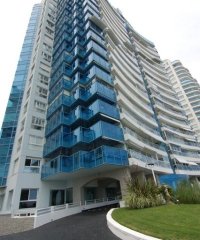 Hermoso departamento en venta en Beverly Tower plata unificda.