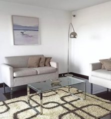 Apartamento de 2 dormitorios frente al mar en Malvin. Montevideo