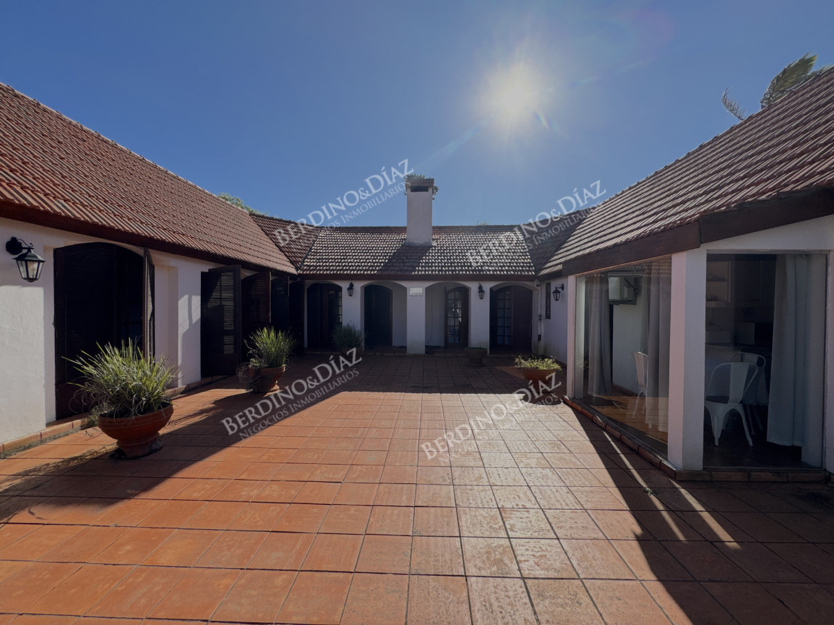 Casa ID.3013 - Casa en venta en Golf, Punta del Este  