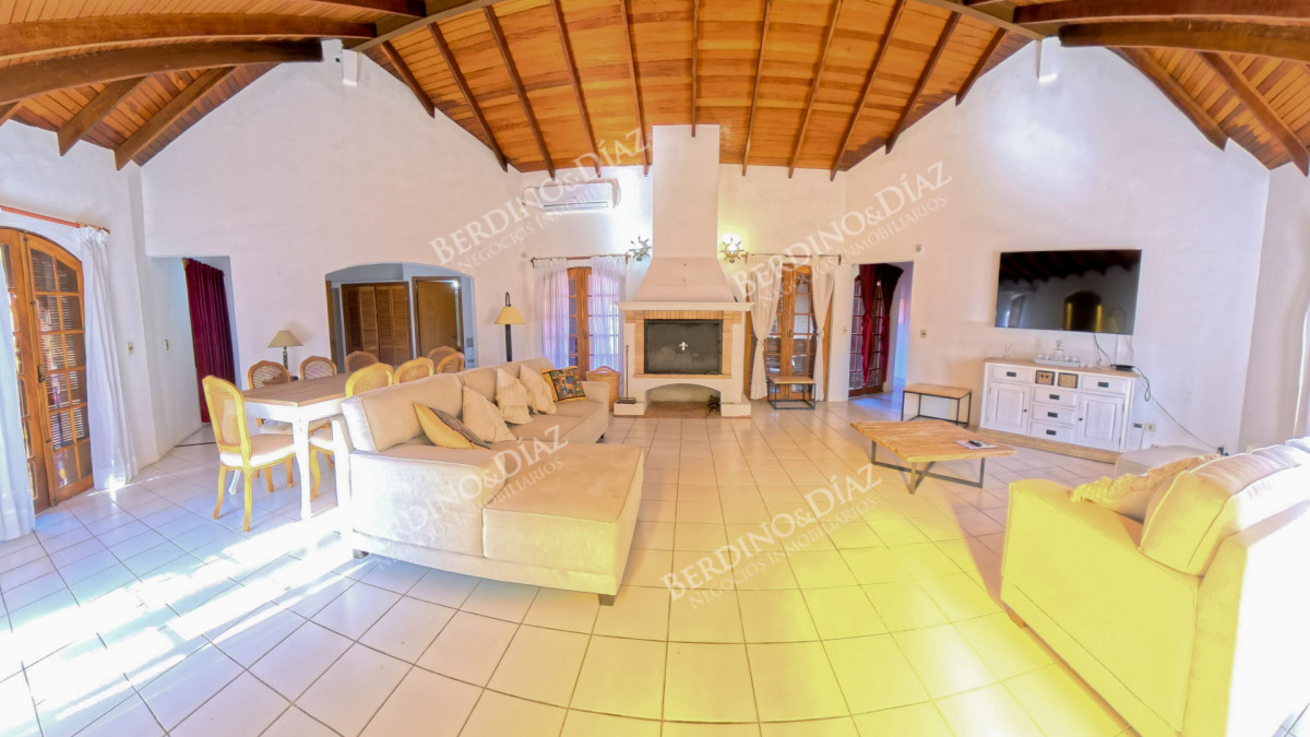 Casa ID.3013 - Casa en venta en Golf, Punta del Este  