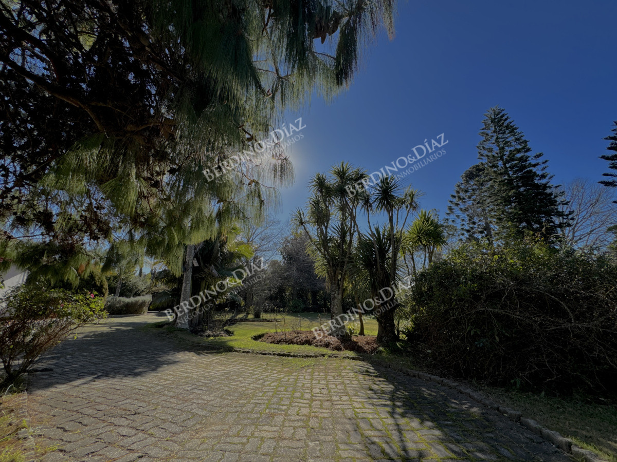 Casa ID.3013 - Casa en venta en Golf, Punta del Este  